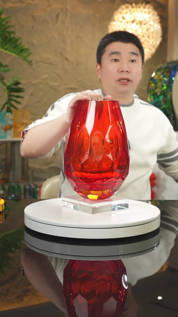 【闪购商品】摆件福利琥珀红切面花瓶
