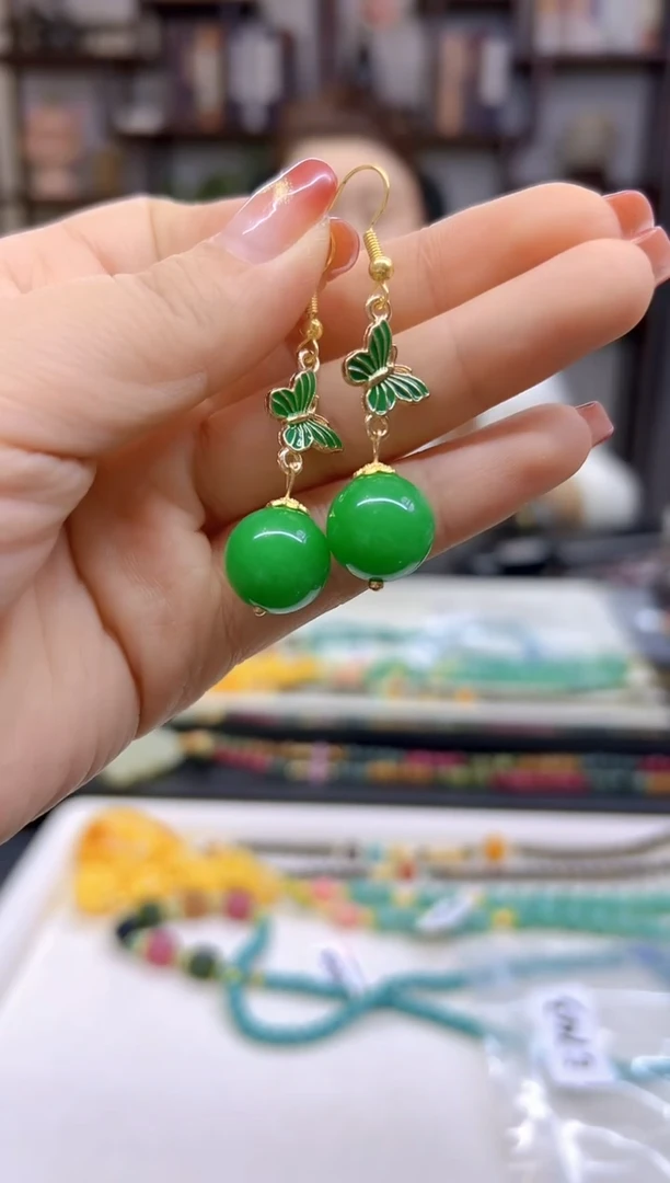 【闪购商品】翡翠耳饰14K金镶嵌耳坠E743