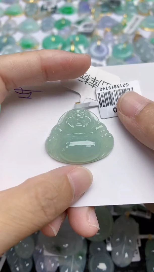 翡翠18K金镶嵌颈饰天然A货翡翠