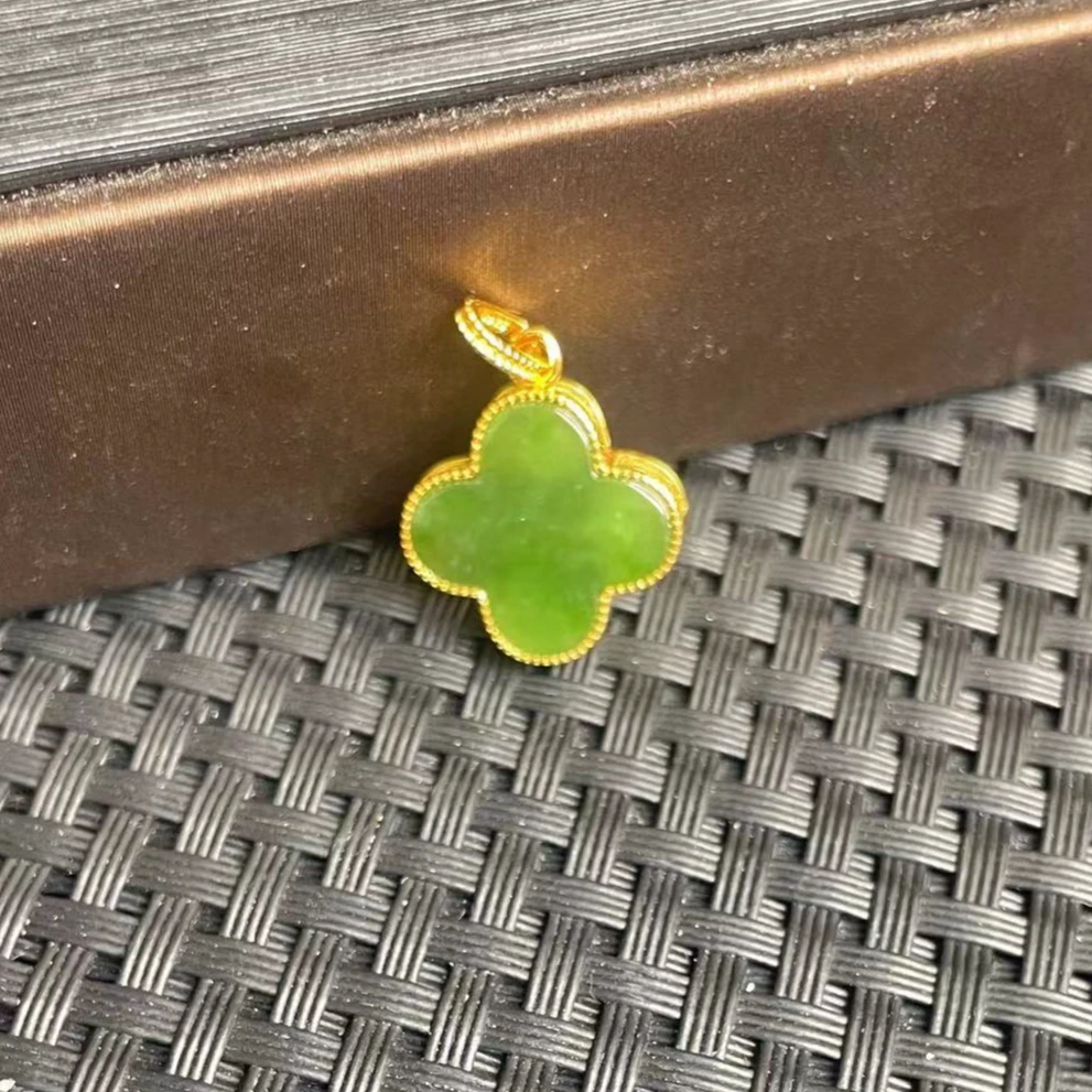 和田玉碧玉925银镶四叶草吊坠