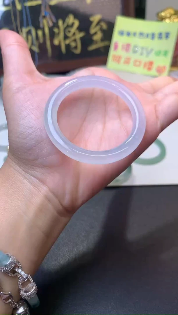 未镶嵌定制翡翠毛货