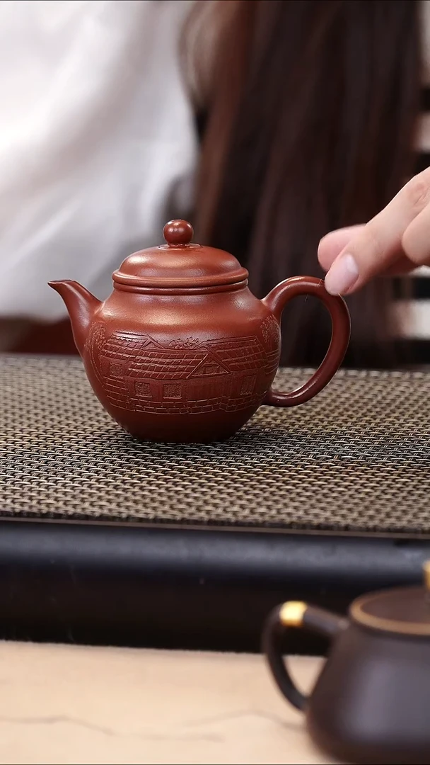 茶壶紫砂朱泥精工微雕刻绘秋水110cc