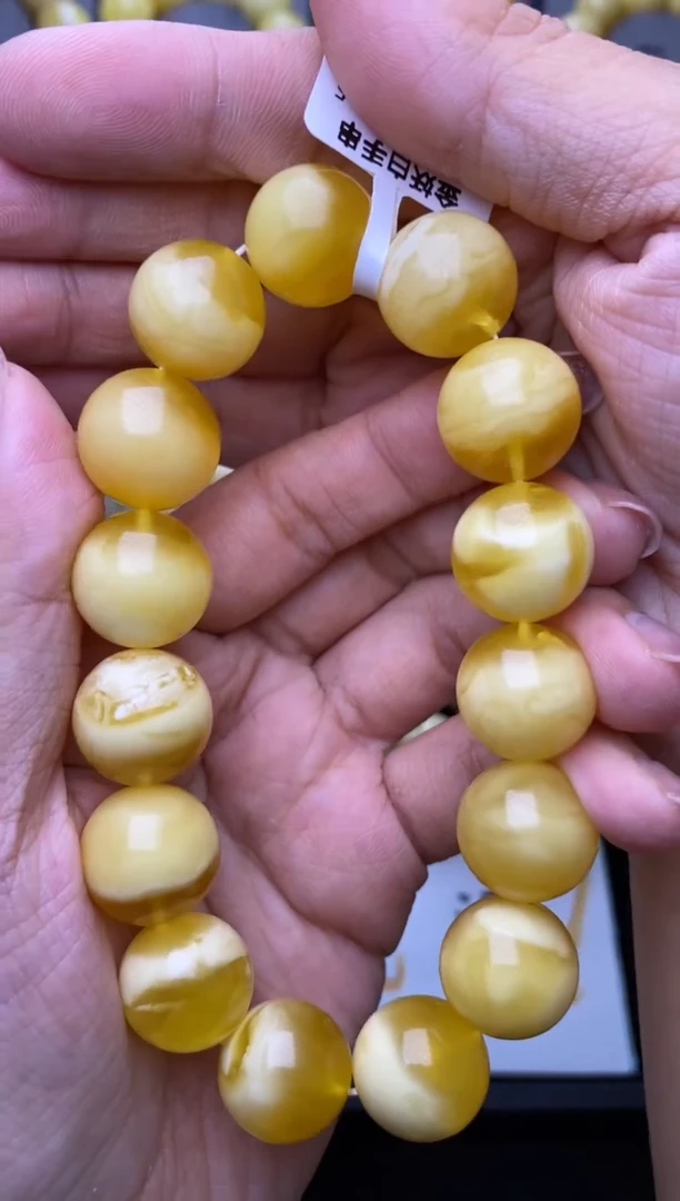 裸石琥珀未镶嵌15.8mm+左右大小姐珠宝116