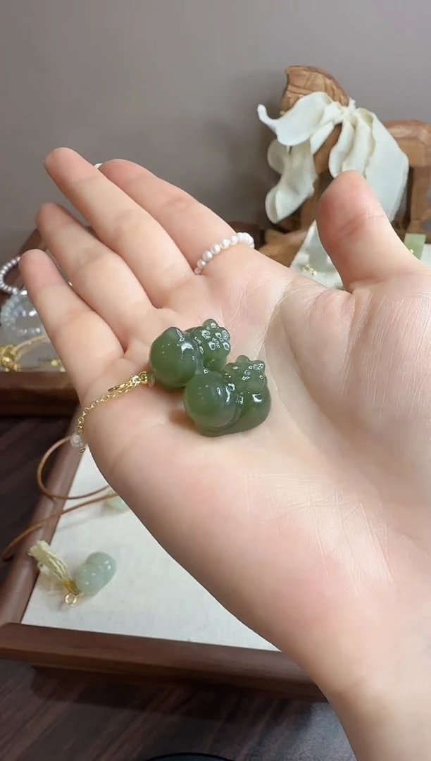 香榧木吊坠花猫碧拍一发一
