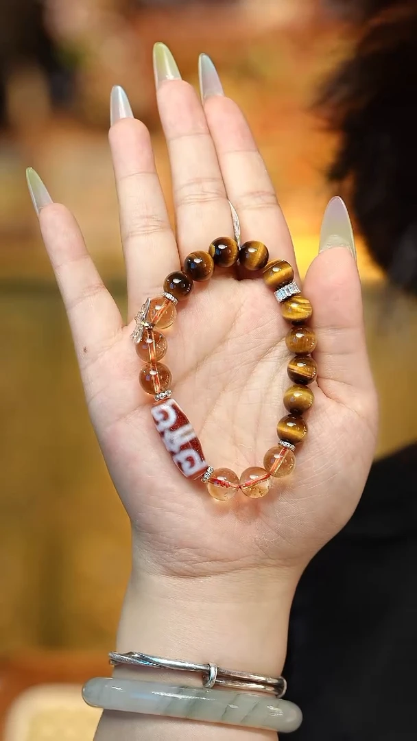 未镶嵌颈饰玛瑙/玉髓（覆膜）Q33407多样性发其一