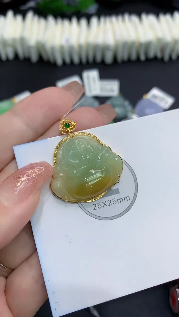 吊坠(不含链)18K金镶嵌翡翠111