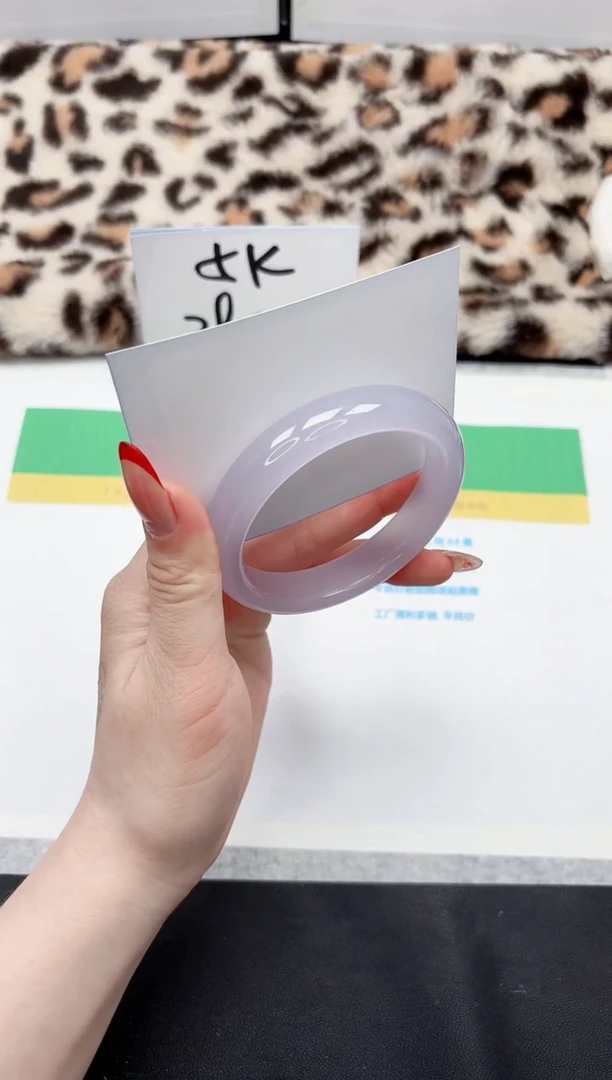 【闪购商品】石英质玉手镯未镶嵌37-60