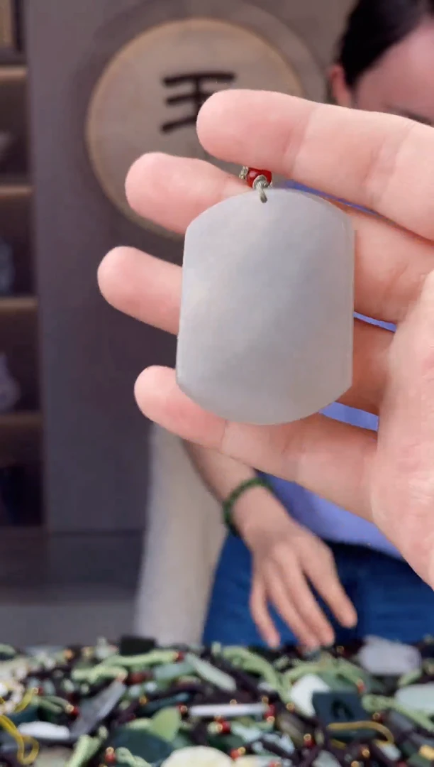 颈饰未镶嵌和田玉拍一发一，多样性发货