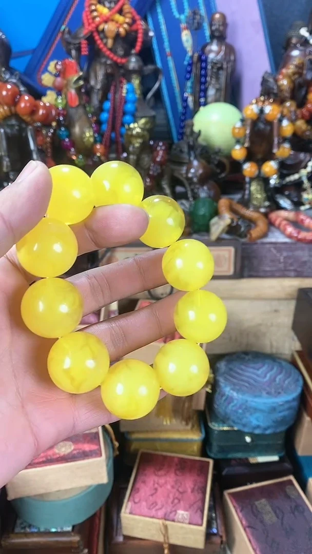 【闪购商品】琥珀颈饰未镶嵌猪妹精品链接摆件