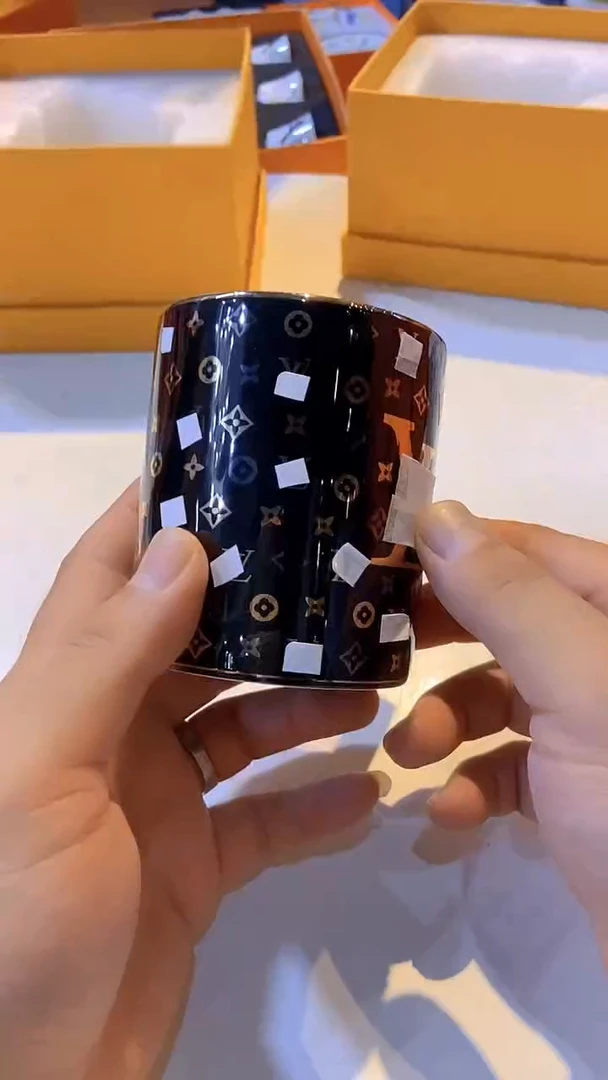 鸿辉家品牌瓷器，京东包邮！