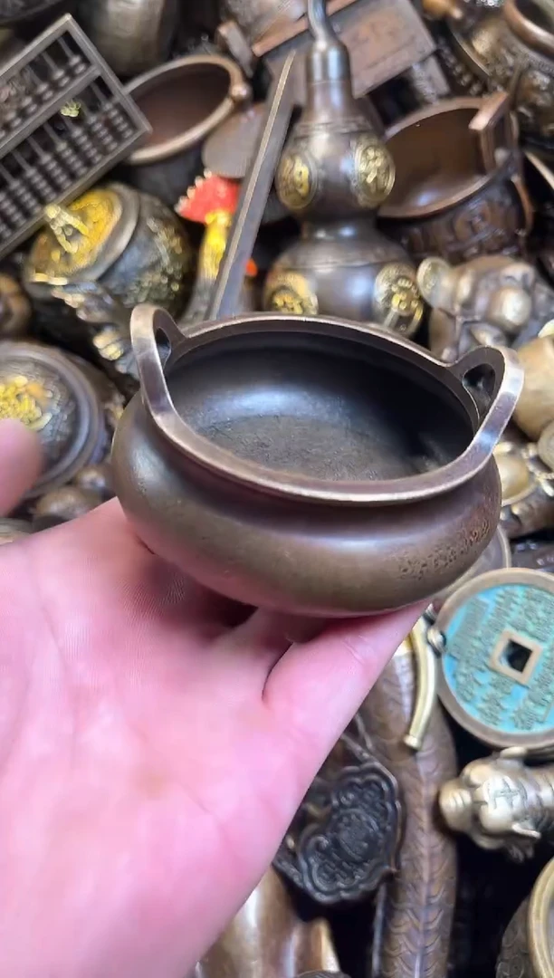 精美铜器点击下单