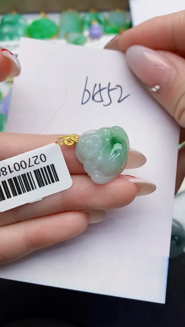 【闪购商品】翡翠颈饰18K金镶嵌00000000000