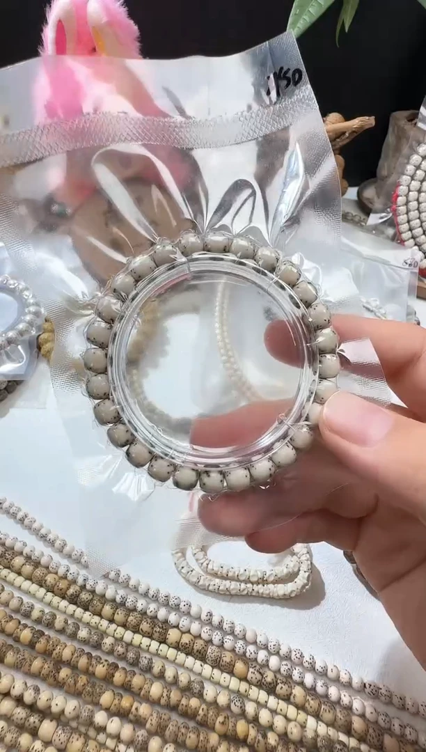 吊坠星月菩提8*7半壁河豚单圈