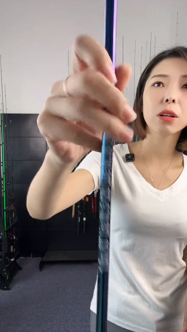 1.8m以下碳素4号七彩1.8米直柄（瑕疵尾货竿，没有售后，介意勿拍）