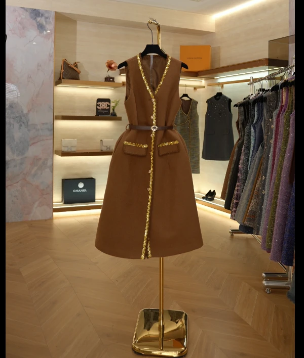 【J】2025秋冬新款韩系气质直筒连衣裙YY6017