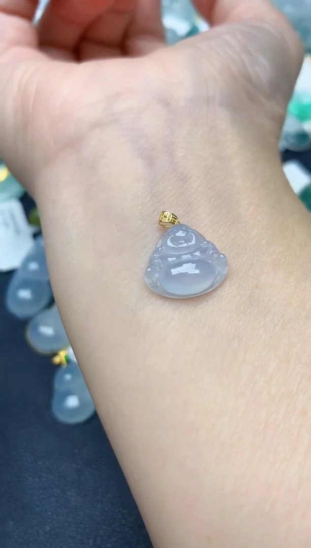 颈饰18K金镶嵌翡翠天然缅甸A货翡翠