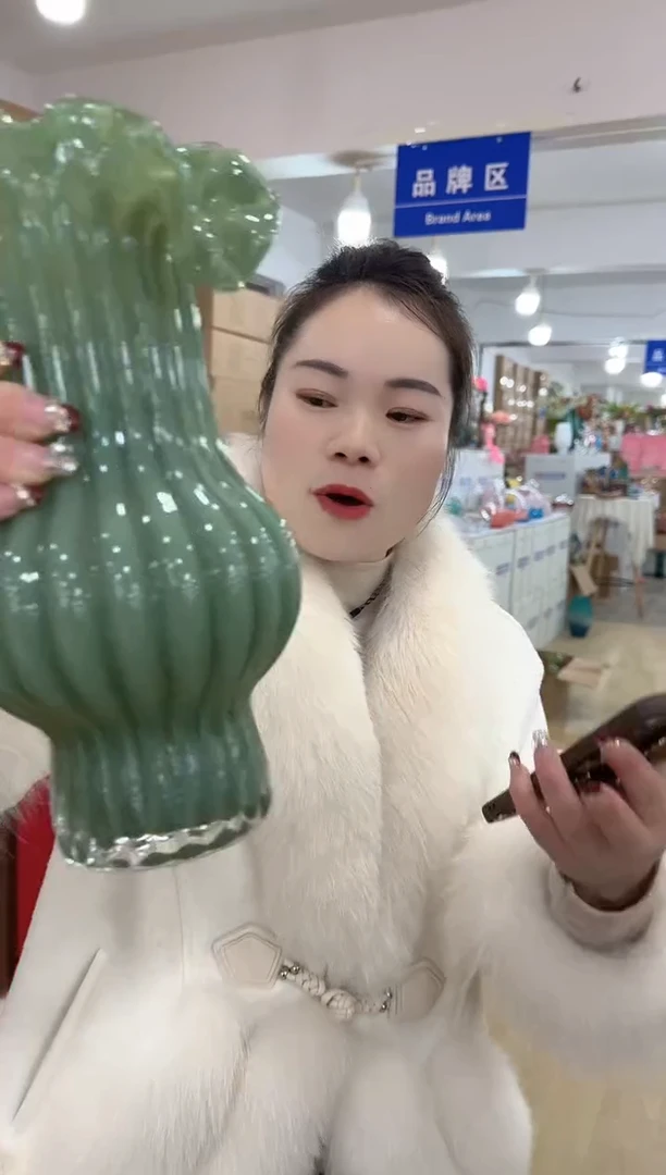 【闪购商品】无铅玻璃甄选花器-k-早21