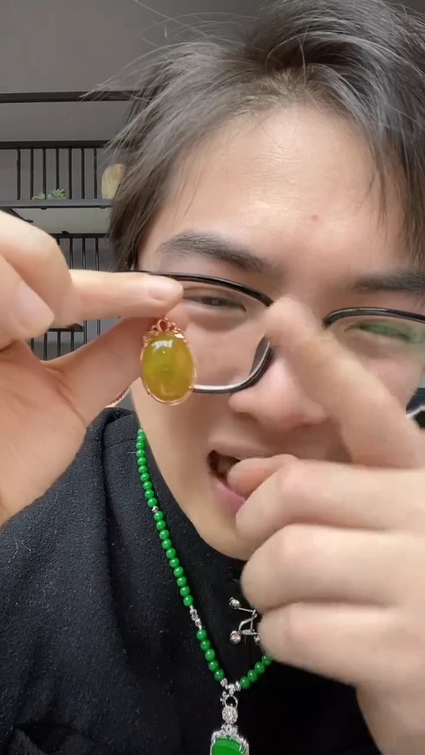 【闪购商品】翡翠颈饰合金鸽子蛋吊坠