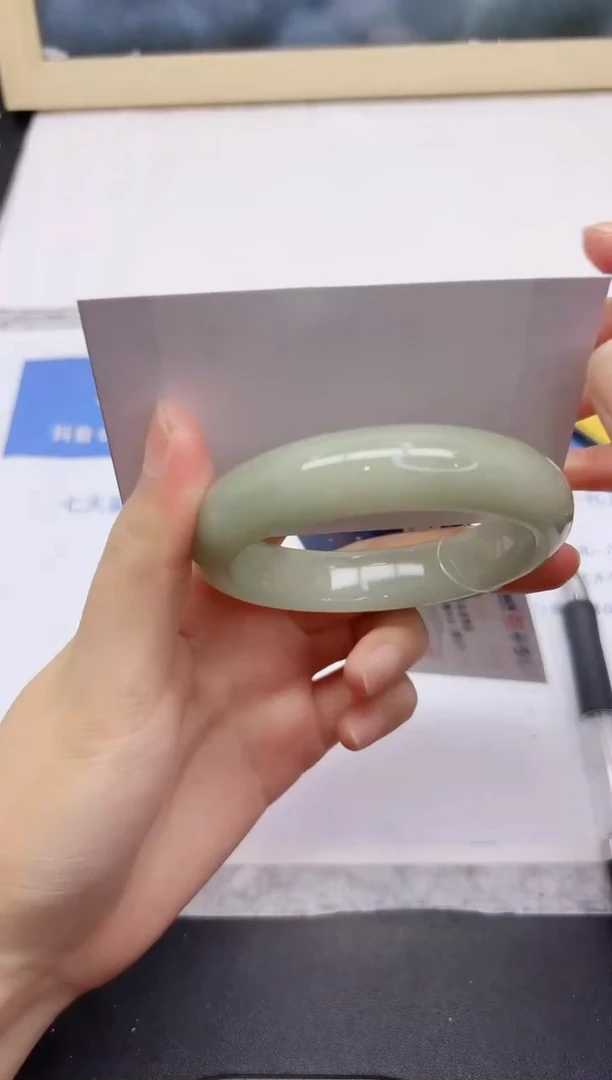 石英质玉手镯未镶嵌42-57