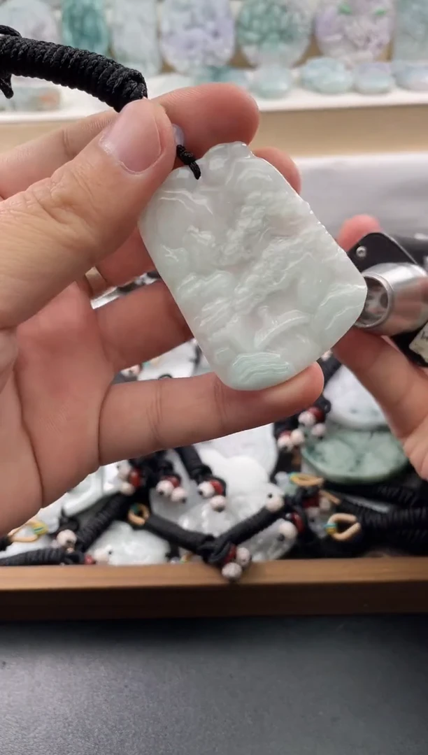 颈饰未镶嵌翡翠25/10/28/917