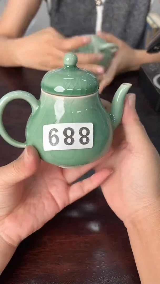 龙泉云间青瓷小米茶器