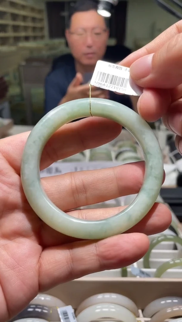 未镶嵌手镯和田玉58-59圈口 0150