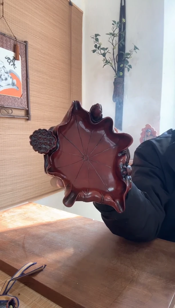 【闪购商品】杯中古品个别存有岁月痕迹，谨慎下单哦~