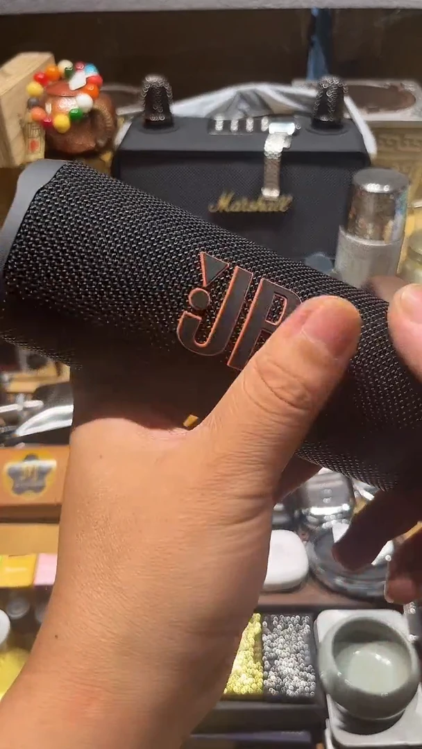 瓷片闪购商品 如图所示
