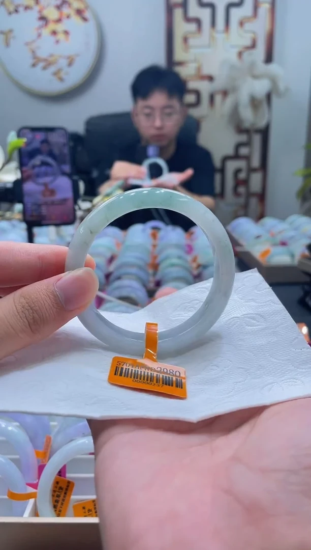 未镶嵌手镯翡翠134-57