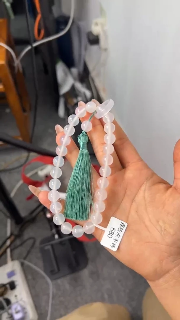 【闪购商品】南红玛瑙手持未镶嵌原矿无优化9-10mm荔枝冻手持随机发