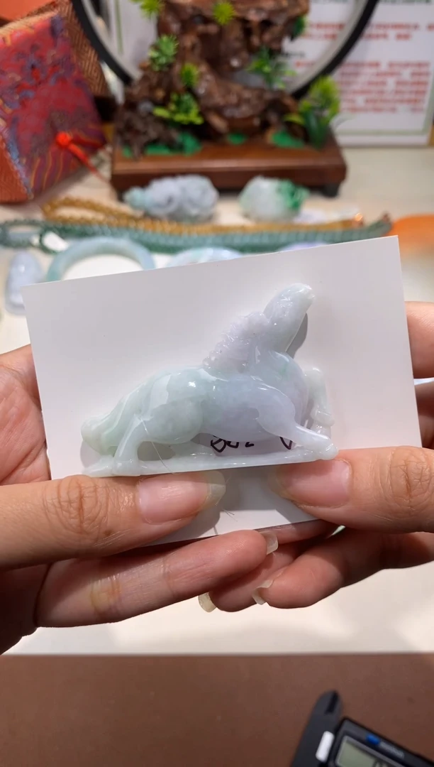 颈饰未镶嵌翡翠15 翡翠挂件 马到功成