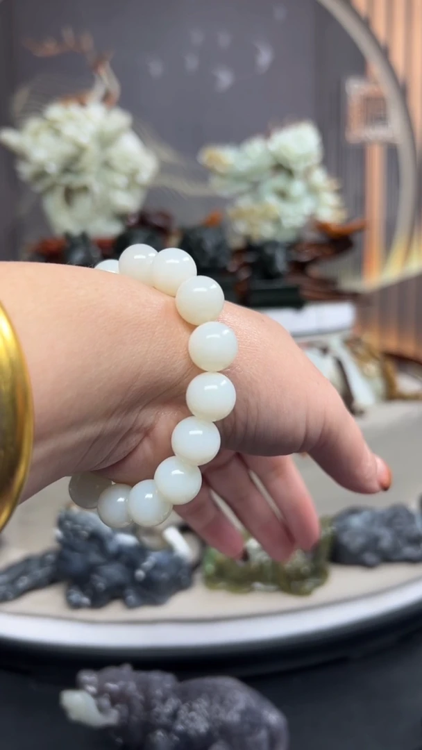 未镶嵌和田玉挂件挂件