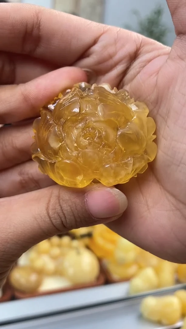 【闪购商品】蜜蜡裸石未镶嵌天然琥珀蜜蜡牡丹花