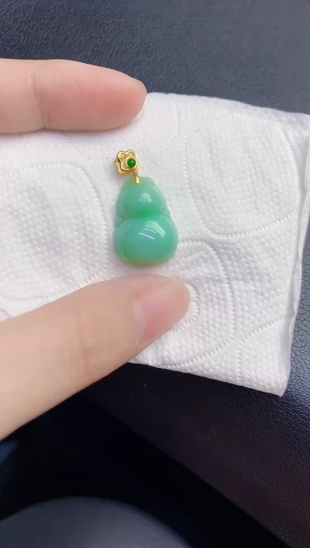 颈饰未镶嵌翡翠天然翡翠缅甸A货