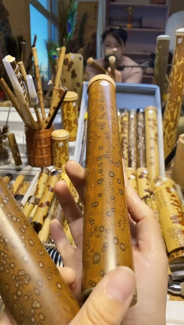榛*梅鹿竹精品粗香筒一个