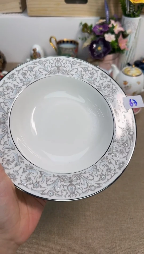 瓷片泡泡家的瓷器真好看