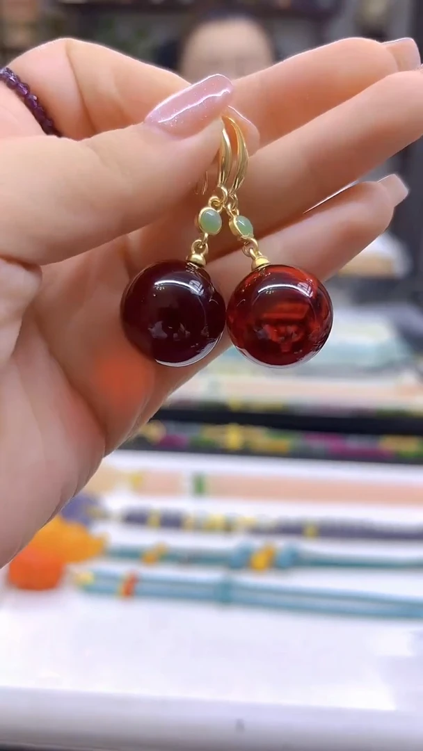 14K金镶嵌血珀耳饰DIY款E706