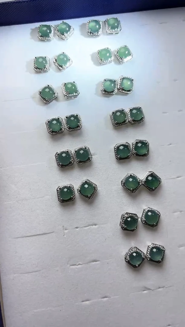 【闪购商品】翡翠耳钉未镶嵌耳钉【多样性发货一对】