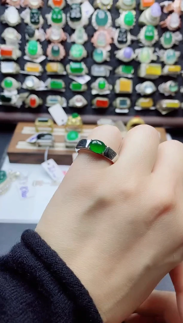 银S925镶嵌戒指翡翠天然翡翠A货男戒