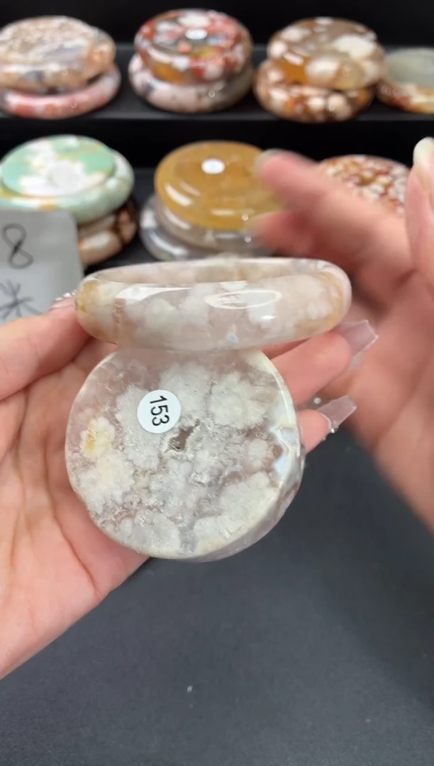 手镯玛瑙/玉髓未镶嵌石英质玉57圈(赠送镯心)圈口建议拍大
