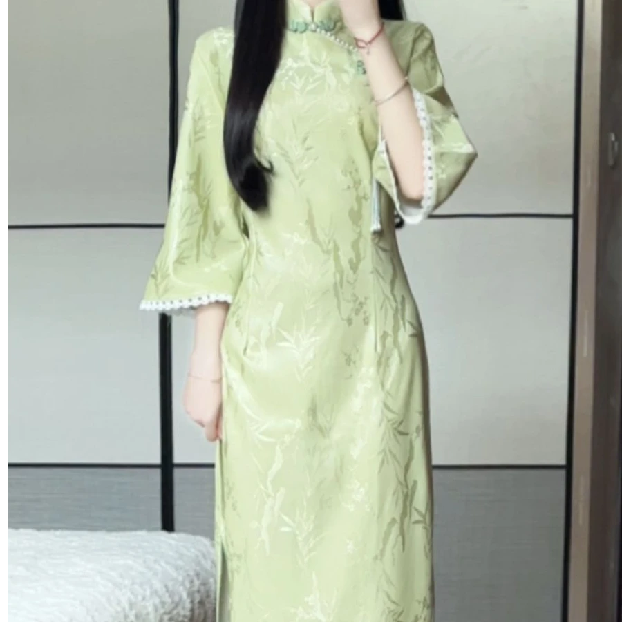 2025年春秋季新款倒大袖改良旗袍淑女范绿色年轻优雅新中式长裙子