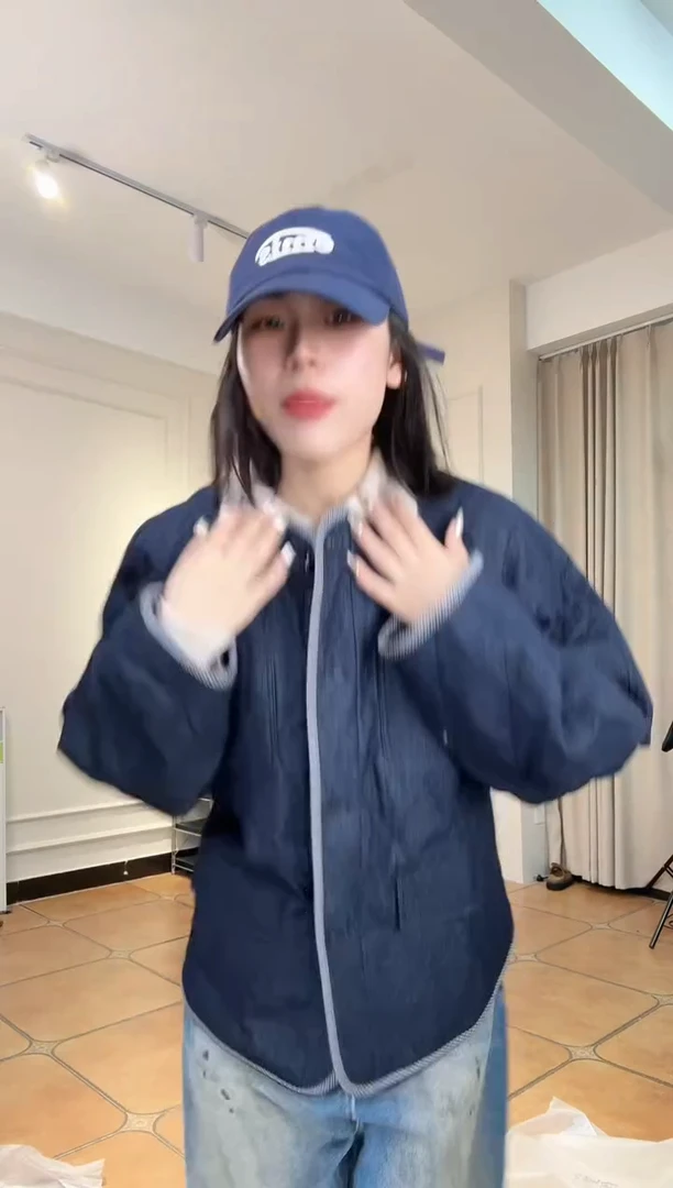 B****～设计师品牌新款蓝色棉衣