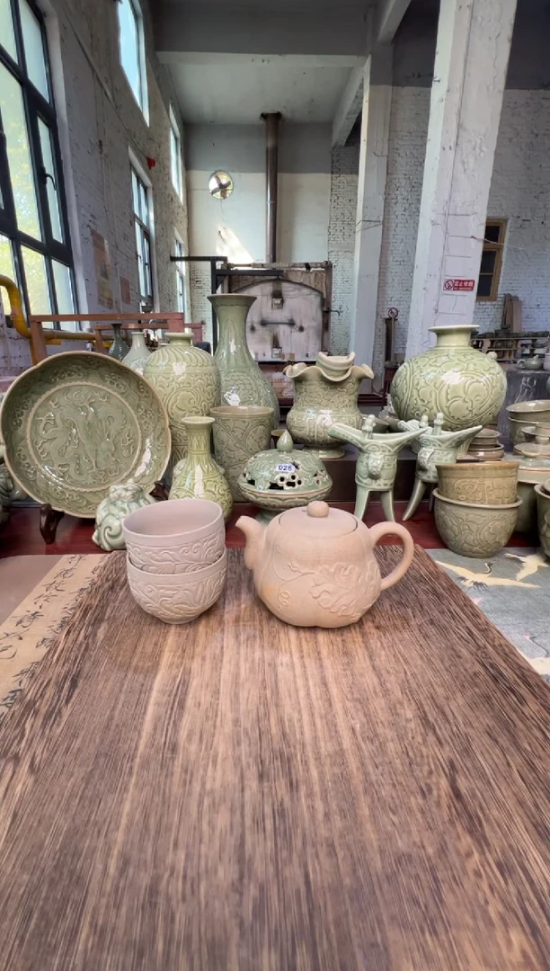 耀州窑荷花壶+鸡蛋小杯2