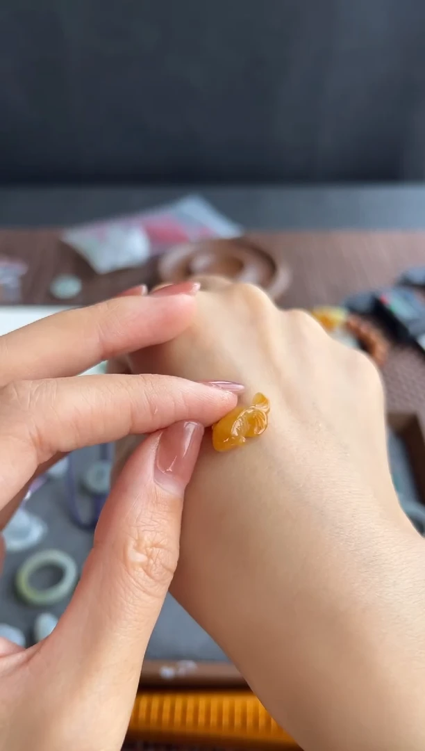翡翠未镶嵌吊坠(不含链)626号买断
