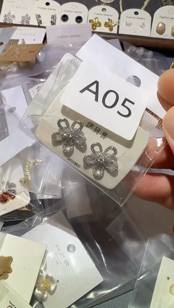 纯铜925银合成立方氧化锆A05