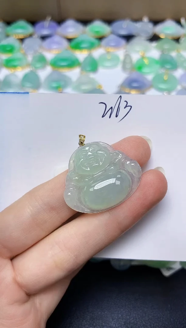 翡翠18K金镶嵌颈饰天然缅甸翡翠A货