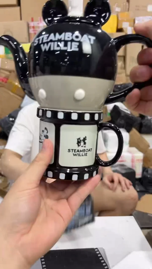 瓷片原盒米奇威力汽船茶壶加米奇胶片水杯