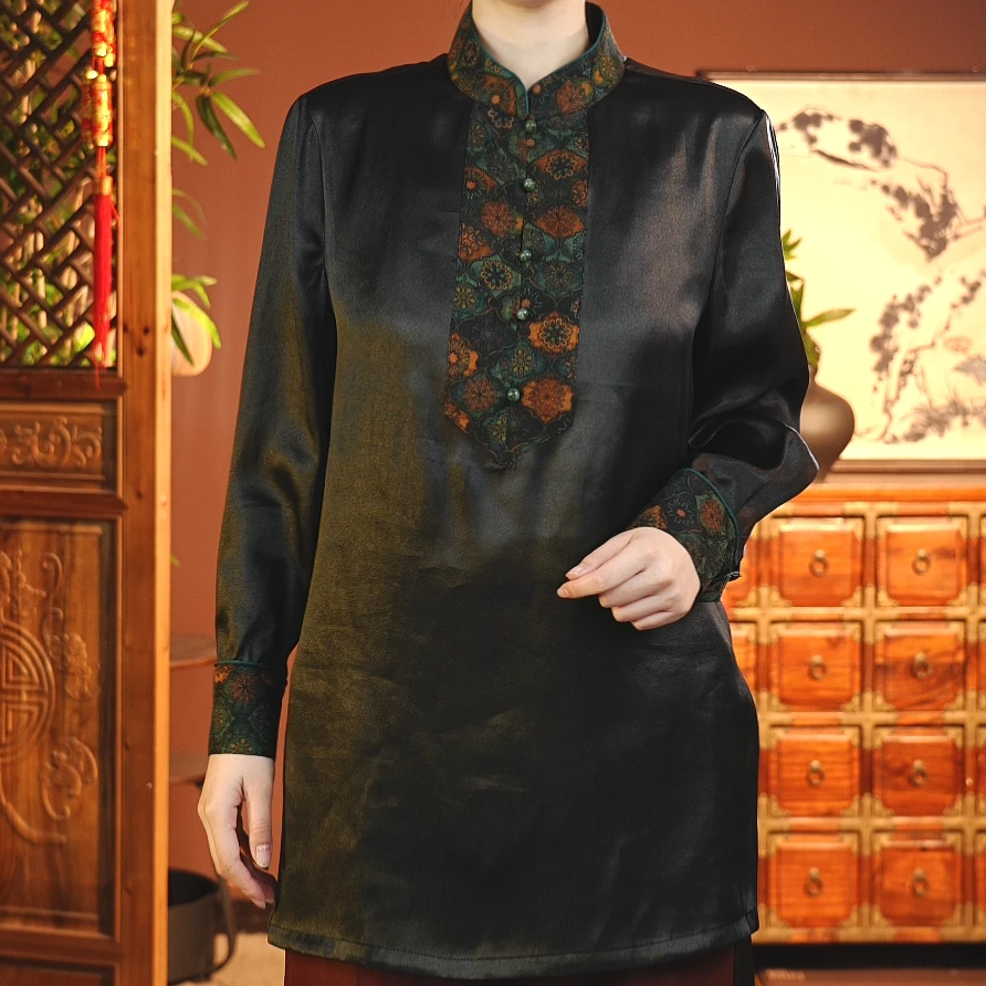 2025年春季新款70姆米桑蚕丝香云纱重工刺绣上衣A-102-25567