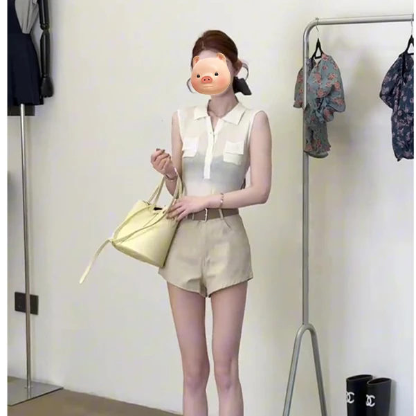 白色翻领针织背心女夏季外穿2025新款设计感小众修身显瘦无袖上衣