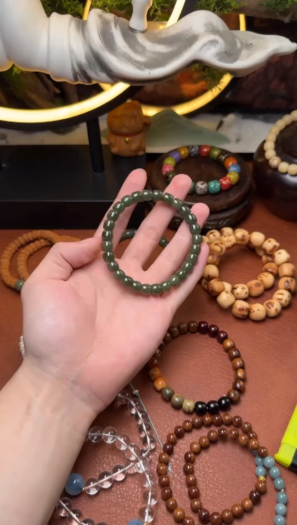 手链未镶嵌和田玉和田玉精工直切单圈